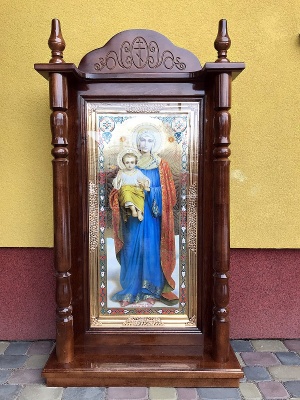 Кіот настінний різьблений дерев'яний