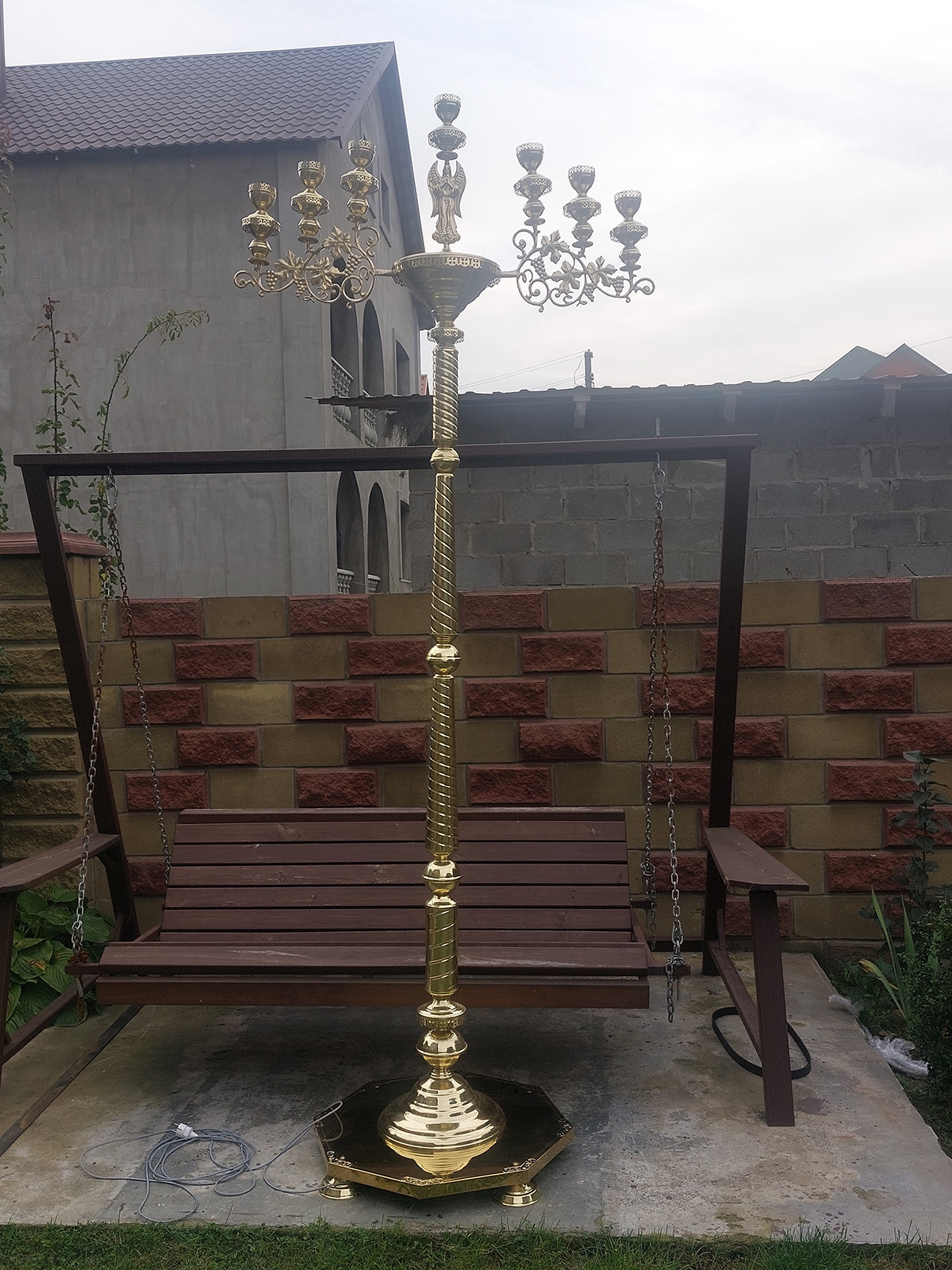 Семисвічник запрестольний електричний (25/4)  300см.